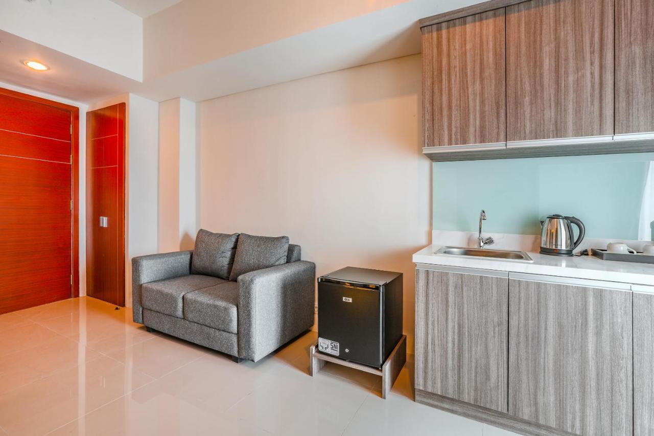 Super Oyo Collection O 16 Vittoria Residence Джакарта Экстерьер фото