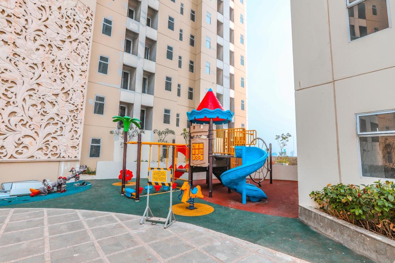 Super Oyo Collection O 16 Vittoria Residence Джакарта Экстерьер фото
